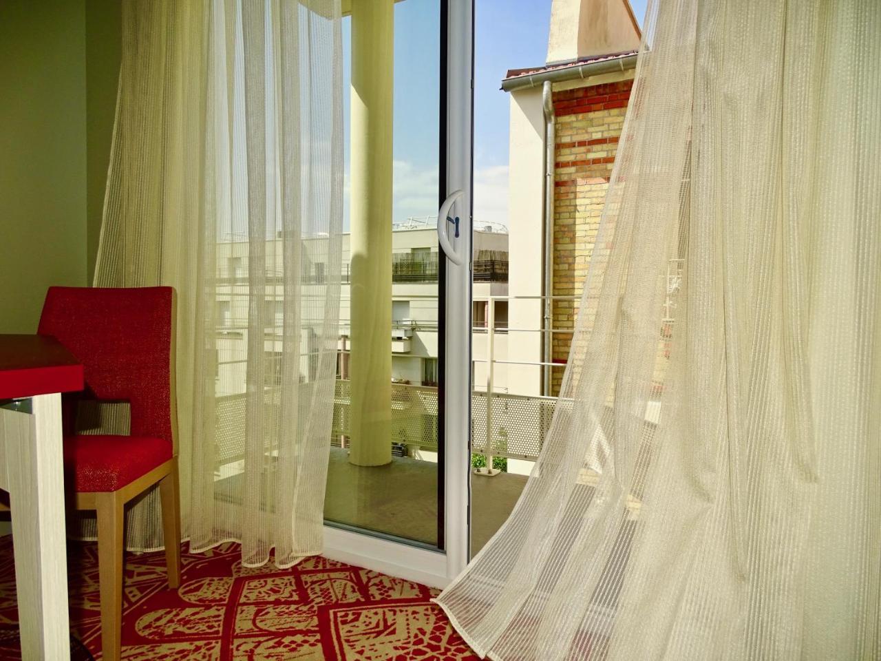 Mercure Paris Pont De Levallois Neuilly Екстериор снимка