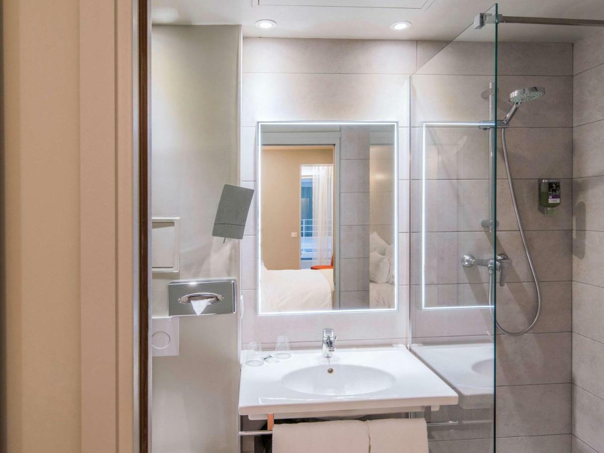 Mercure Paris Pont De Levallois Neuilly Екстериор снимка